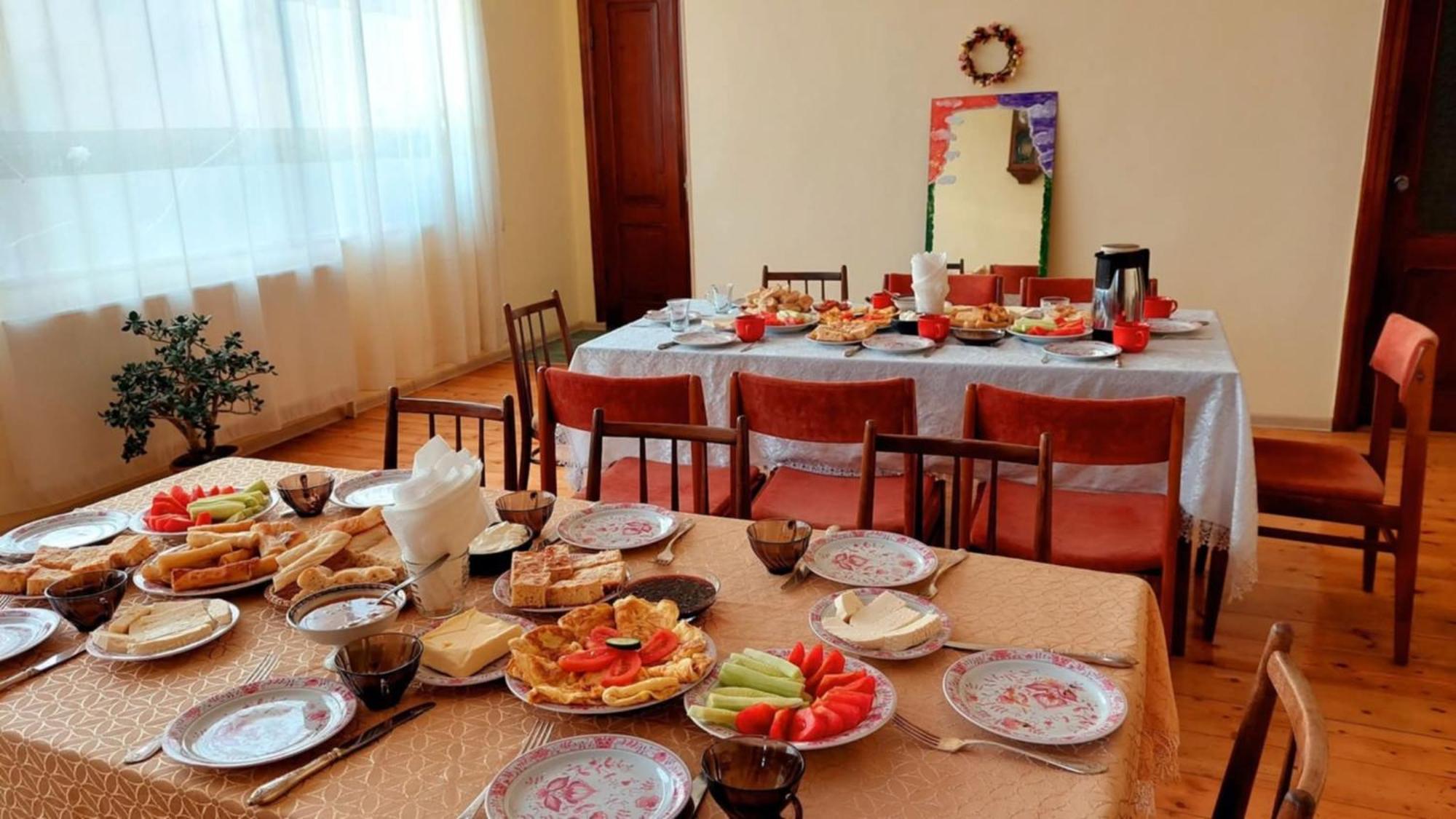 Guesthouse "Door" In Szenaki Kültér fotó